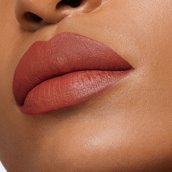 Tom Ford Liquid Lip Luxe Matte Lip color 123 Devoted NEW - Picture 4 of 7